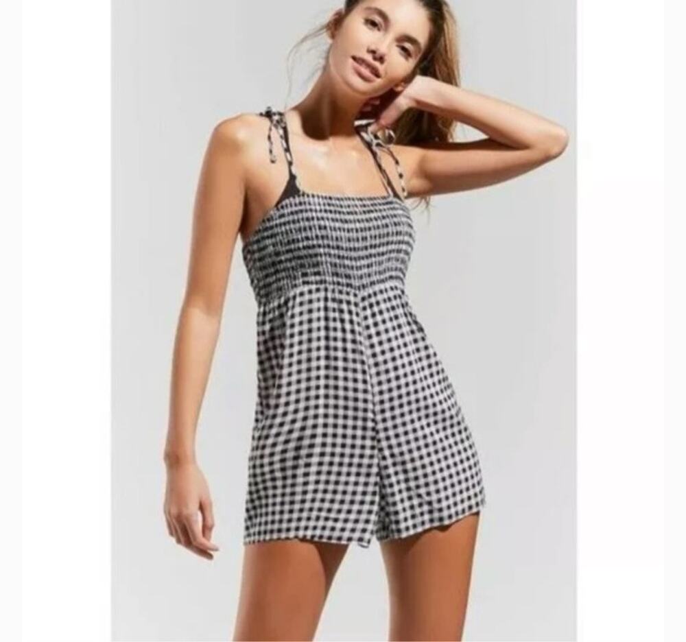 Urban Outfitters Out From Under Izzy Smocked Gingham Romper Size Large